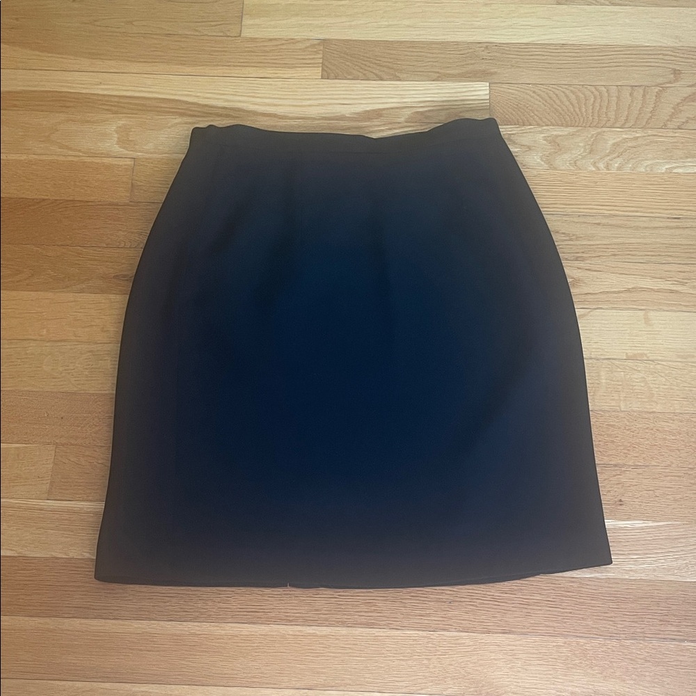Women's Black Pencil Skirt — Tailored Office Essential